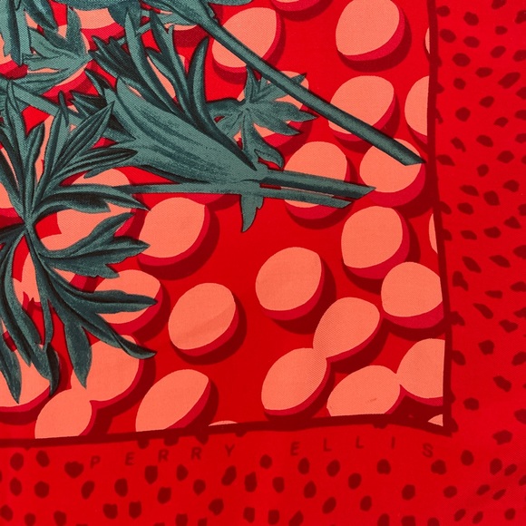 VTG 70s 80s Perry Ellis Silk Scarf - Picture 3 of 5